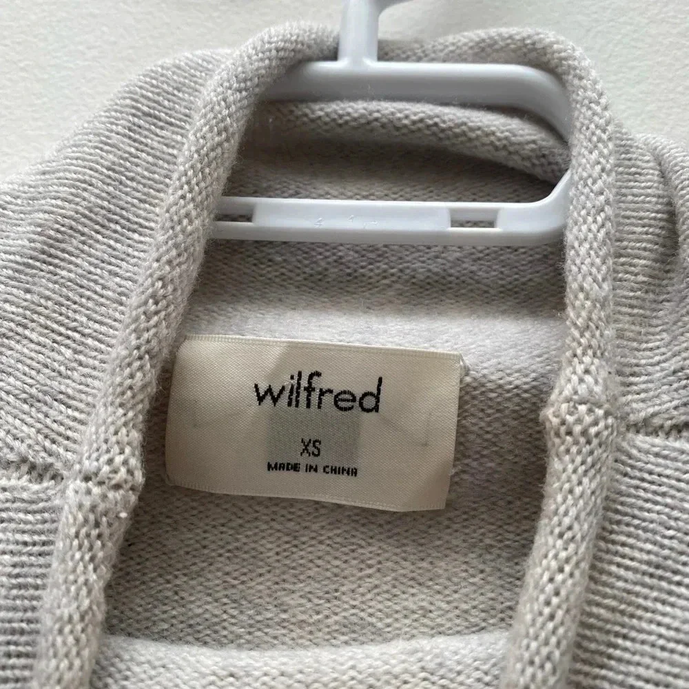 Aritzia - Wilfred Grey Pure Merino Wool Cyprie Sweater - Picture 7 of 7